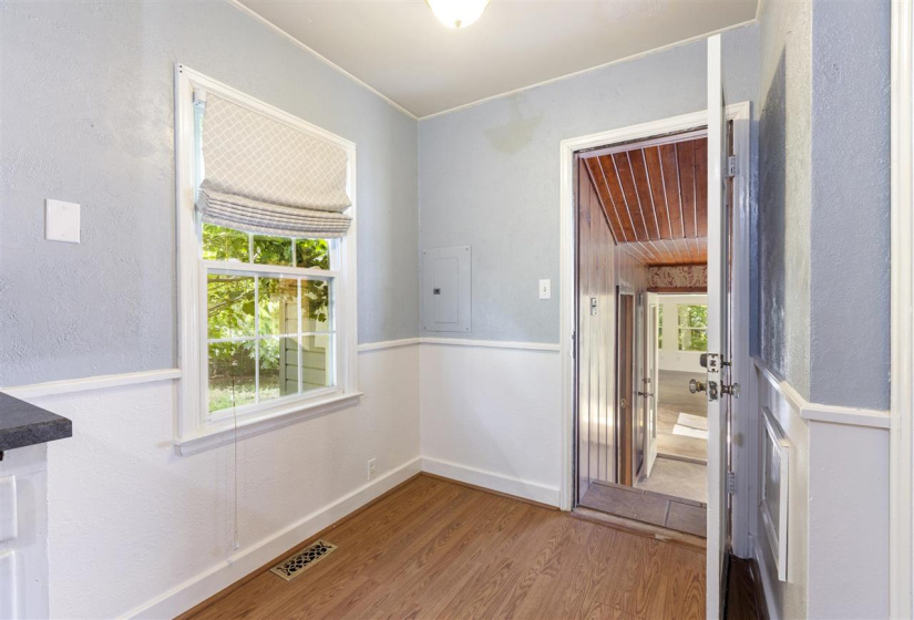 4 Bedrooms Bedrooms, 0 ,2 BathroomsBathrooms,Residential,Single Family,Washington,2,132405