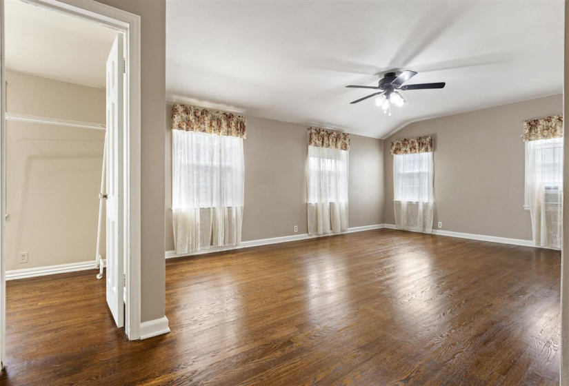 4 Bedrooms Bedrooms, 0 ,2 BathroomsBathrooms,Residential,Single Family,Washington,2,132405
