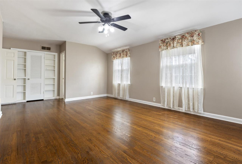 4 Bedrooms Bedrooms, 0 ,2 BathroomsBathrooms,Residential,Single Family,Washington,2,132405