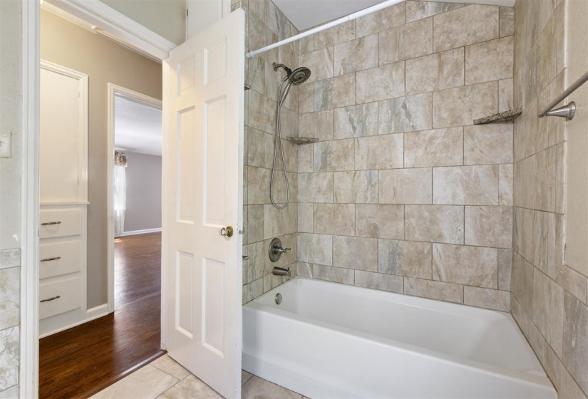 4 Bedrooms Bedrooms, 0 ,2 BathroomsBathrooms,Residential,Single Family,Washington,2,132405