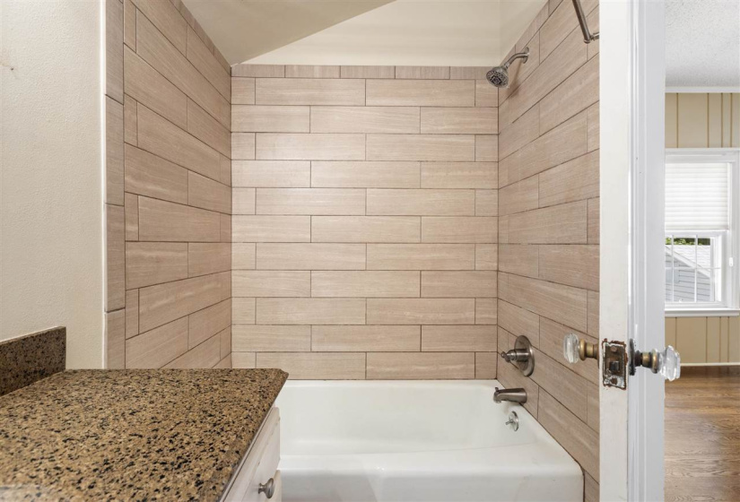 4 Bedrooms Bedrooms, 0 ,2 BathroomsBathrooms,Residential,Single Family,Washington,2,132405