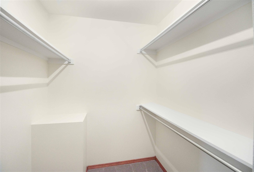 6 Bedrooms Bedrooms, 0 ,3 BathroomsBathrooms,Residential,Single Family,128th,2,132429