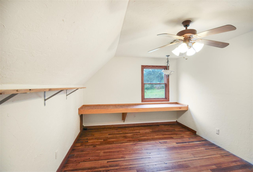 6 Bedrooms Bedrooms, 0 ,3 BathroomsBathrooms,Residential,Single Family,128th,2,132429