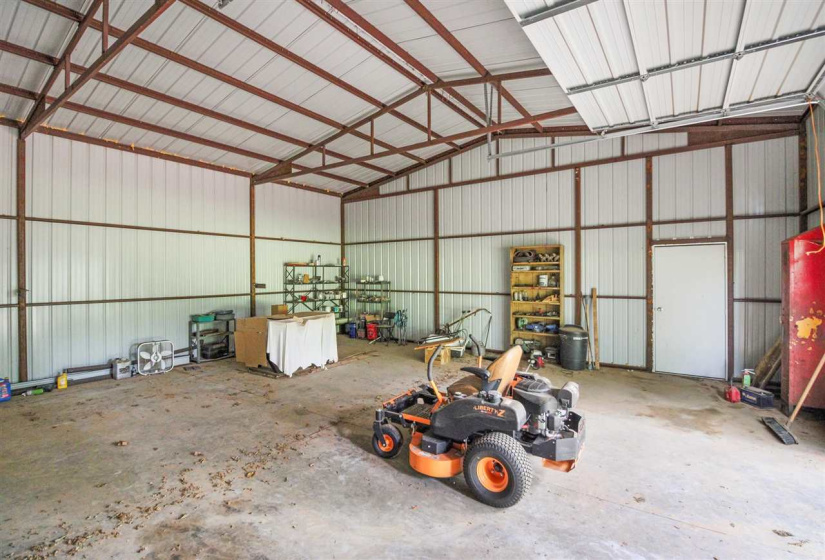 6 Bedrooms Bedrooms, 0 ,3 BathroomsBathrooms,Residential,Single Family,128th,2,132429