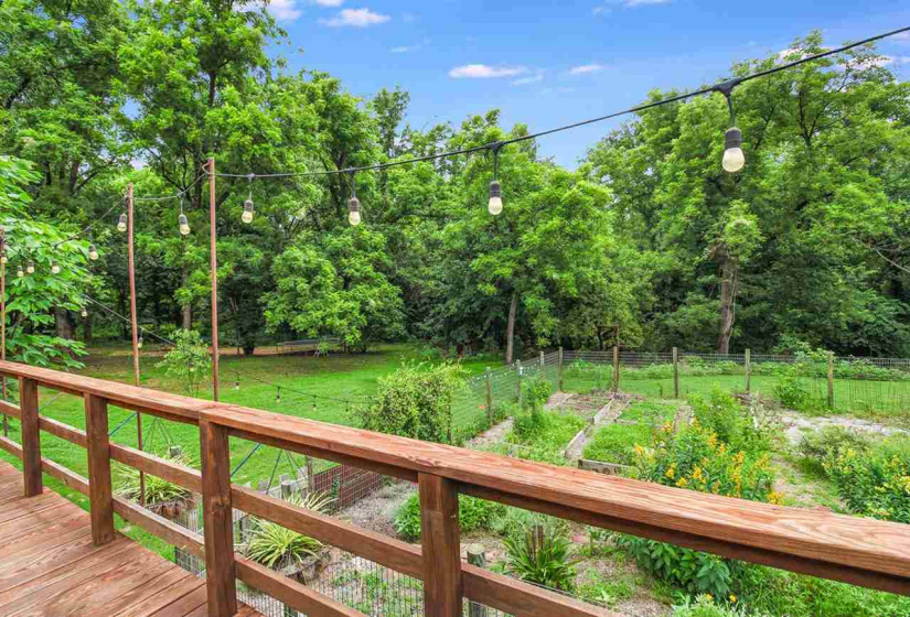 6 Bedrooms Bedrooms, 0 ,3 BathroomsBathrooms,Residential,Single Family,128th,2,132429