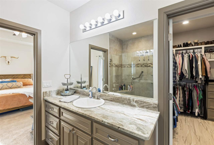 3 Bedrooms Bedrooms, 0 ,2 BathroomsBathrooms,Residential,Single Family,Brenna,1,132443