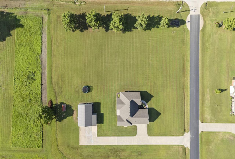 3 Bedrooms Bedrooms, 0 ,2 BathroomsBathrooms,Residential,Single Family,Brenna,1,132443