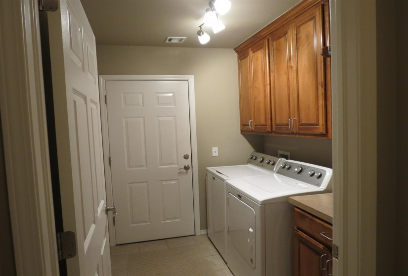 2 Bedrooms Bedrooms, 0 ,2 BathroomsBathrooms,Residential,Single Family,Windsor,1,132444