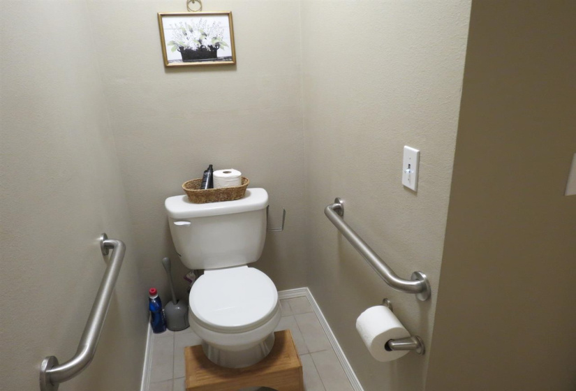 2 Bedrooms Bedrooms, 0 ,2 BathroomsBathrooms,Residential,Single Family,Windsor,1,132444
