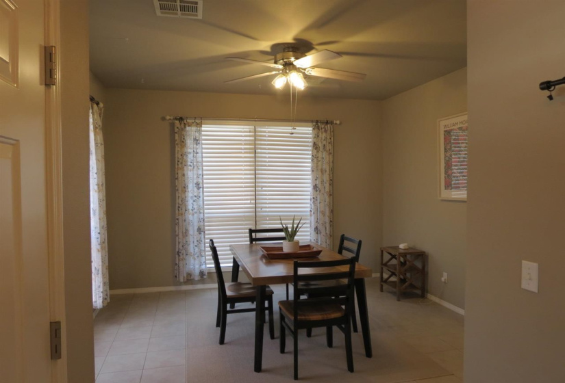 2 Bedrooms Bedrooms, 0 ,2 BathroomsBathrooms,Residential,Single Family,Windsor,1,132444