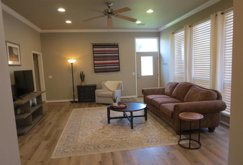 2 Bedrooms Bedrooms, 0 ,2 BathroomsBathrooms,Residential,Single Family,Windsor,1,132444