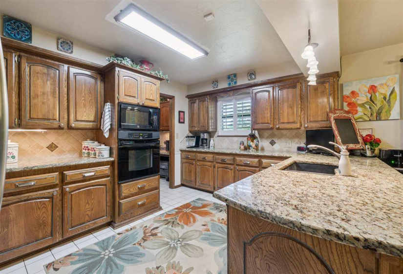 3 Bedrooms Bedrooms, 0 ,2 BathroomsBathrooms,Residential,Single Family,Skinner,1,132456