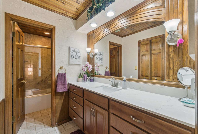 3 Bedrooms Bedrooms, 0 ,2 BathroomsBathrooms,Residential,Single Family,Skinner,1,132456