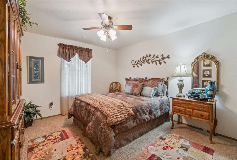 3 Bedrooms Bedrooms, 0 ,2 BathroomsBathrooms,Residential,Single Family,Skinner,1,132456