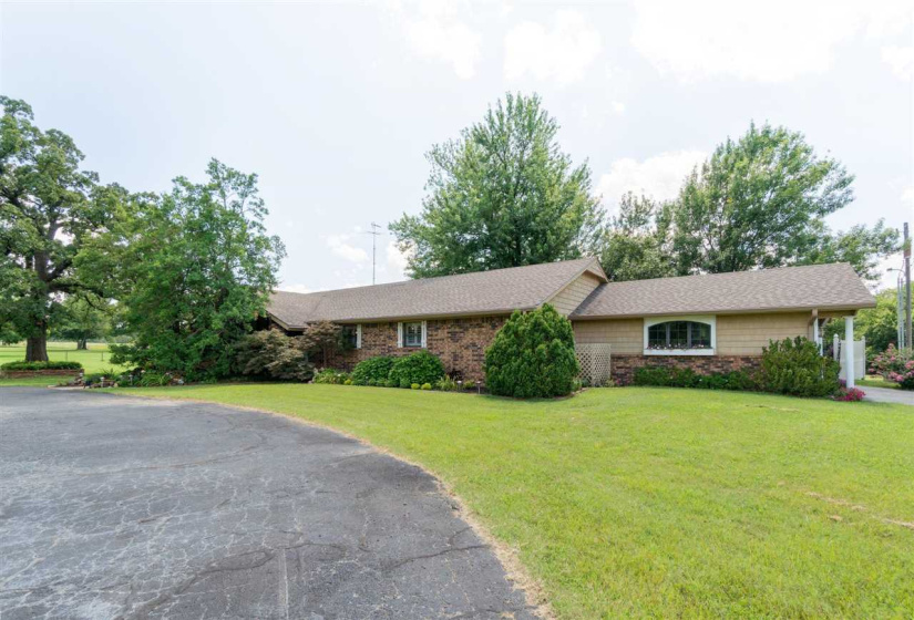 3 Bedrooms Bedrooms, 0 ,2 BathroomsBathrooms,Residential,Single Family,Skinner,1,132456