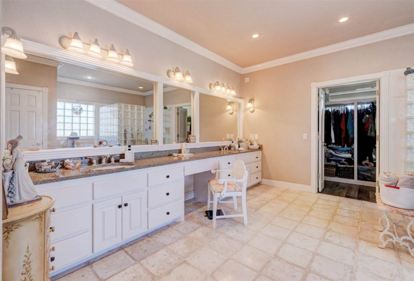 4 Bedrooms Bedrooms, 0 ,5 BathroomsBathrooms,Residential,Single Family,Lou Allard,1,132460
