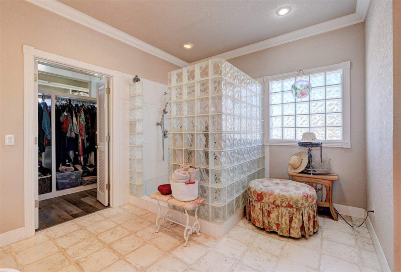 4 Bedrooms Bedrooms, 0 ,5 BathroomsBathrooms,Residential,Single Family,Lou Allard,1,132460
