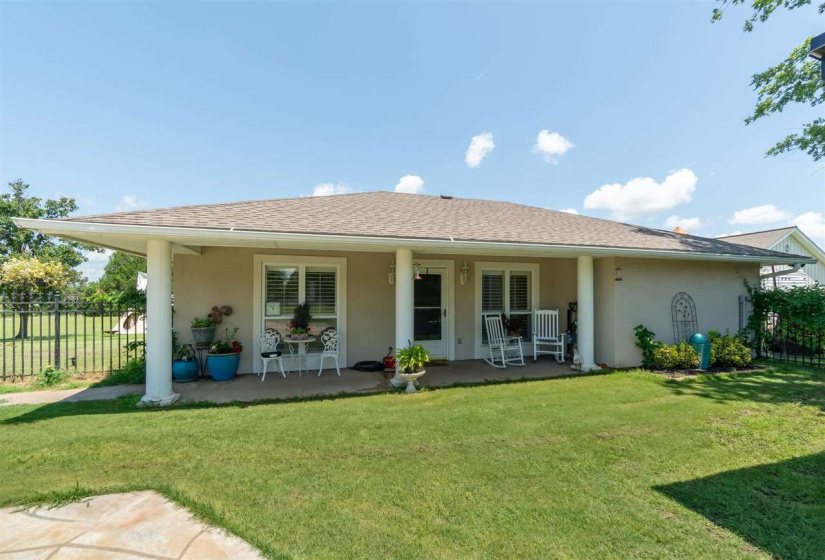 4 Bedrooms Bedrooms, 0 ,5 BathroomsBathrooms,Residential,Single Family,Lou Allard,1,132460