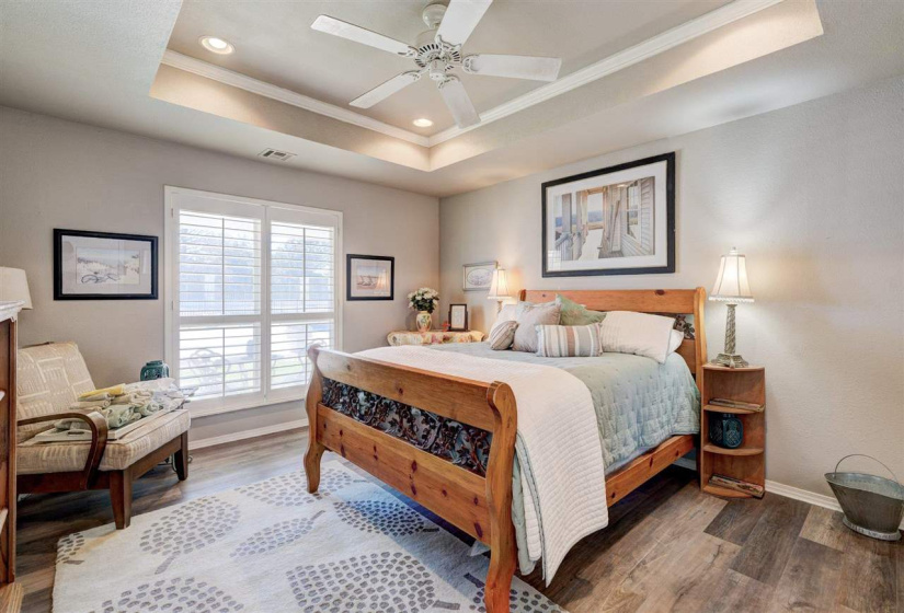4 Bedrooms Bedrooms, 0 ,5 BathroomsBathrooms,Residential,Single Family,Lou Allard,1,132460
