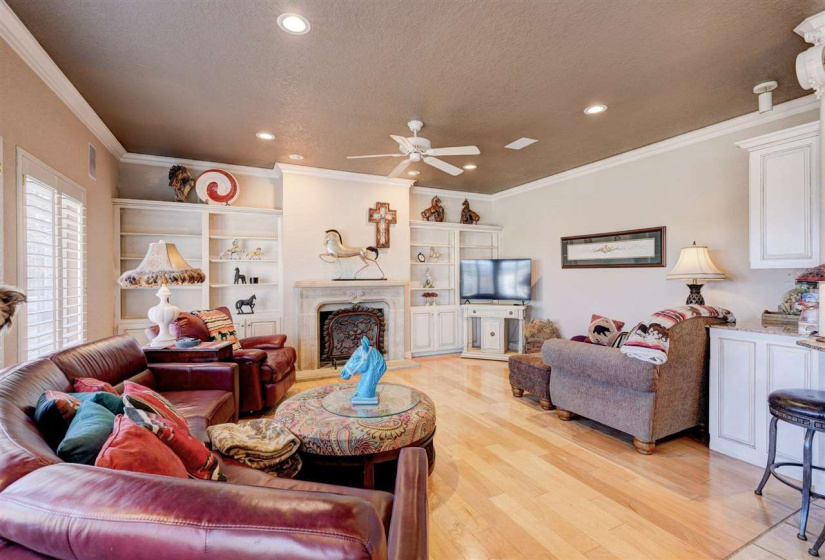 4 Bedrooms Bedrooms, 0 ,5 BathroomsBathrooms,Residential,Single Family,Lou Allard,1,132460