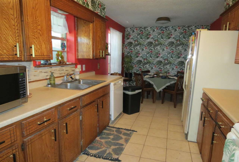 3 Bedrooms Bedrooms, 0 ,1 BathroomBathrooms,Residential,Single Family,West,1,132467