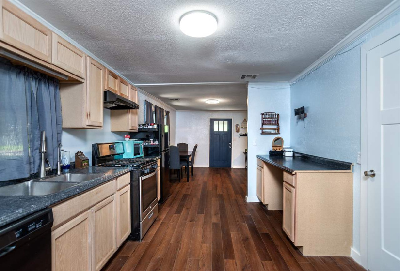 3 Bedrooms Bedrooms, 0 ,1 BathroomBathrooms,Residential,Single Family,Springfield,1,132478