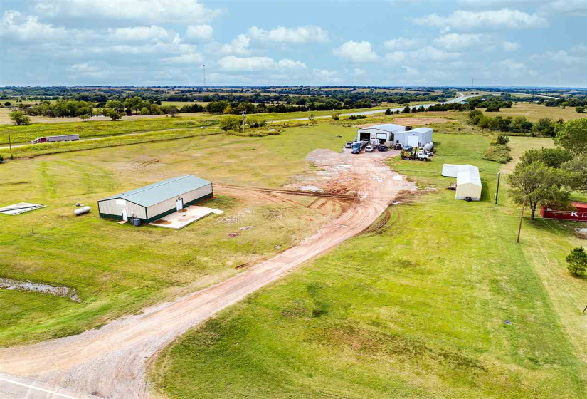 0 , 0 ,50 BathroomsBathrooms,Commercial/industrial,Commercial,Rose,1,132491