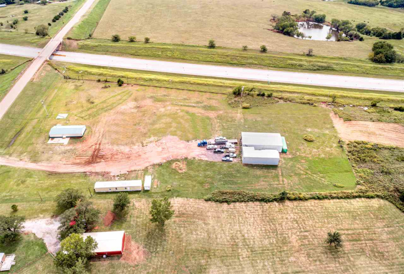 0 , 0 ,50 BathroomsBathrooms,Commercial/industrial,Commercial,Rose,1,132491