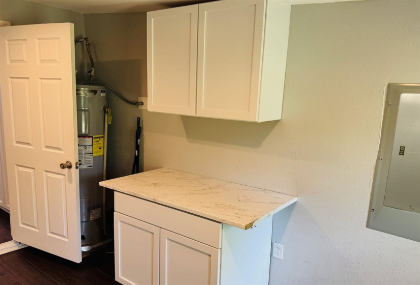 3 Bedrooms Bedrooms, 0 ,1 BathroomBathrooms,Residential,Single Family,Maple,1,132488