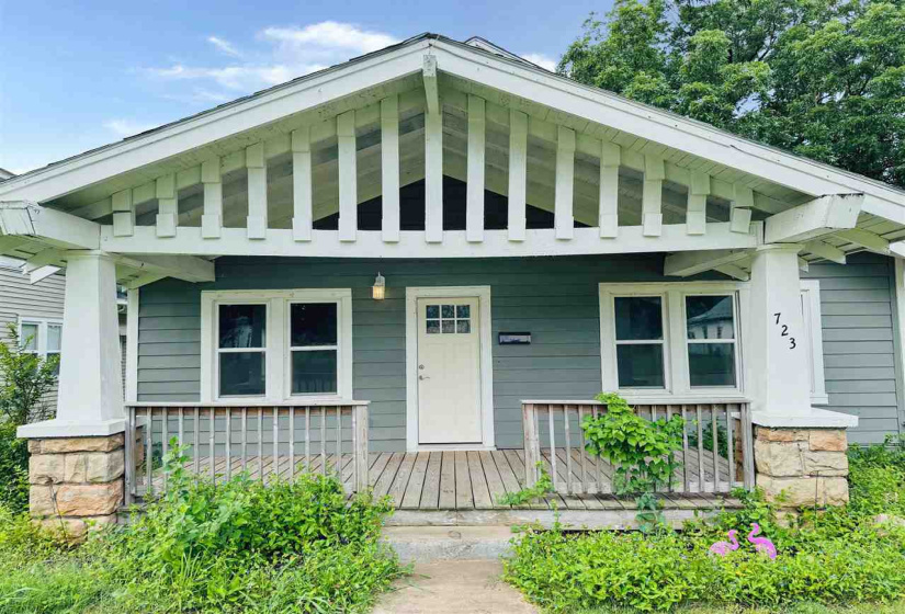 3 Bedrooms Bedrooms, 0 ,1 BathroomBathrooms,Residential,Single Family,Maple,1,132488