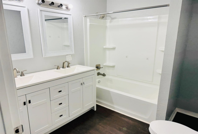 3 Bedrooms Bedrooms, 0 ,1 BathroomBathrooms,Residential,Single Family,Maple,1,132488