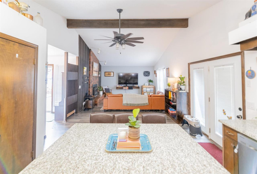 3 Bedrooms Bedrooms, 0 ,2 BathroomsBathrooms,Residential,Single Family,2ND,1,132518