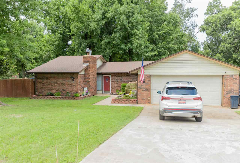 3 Bedrooms Bedrooms, 0 ,2 BathroomsBathrooms,Residential,Single Family,2ND,1,132518