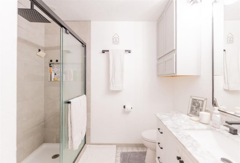 3 Bedrooms Bedrooms, 0 ,2 BathroomsBathrooms,Residential,Single Family,2ND,1,132518