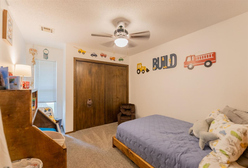 3 Bedrooms Bedrooms, 0 ,2 BathroomsBathrooms,Residential,Single Family,2ND,1,132518