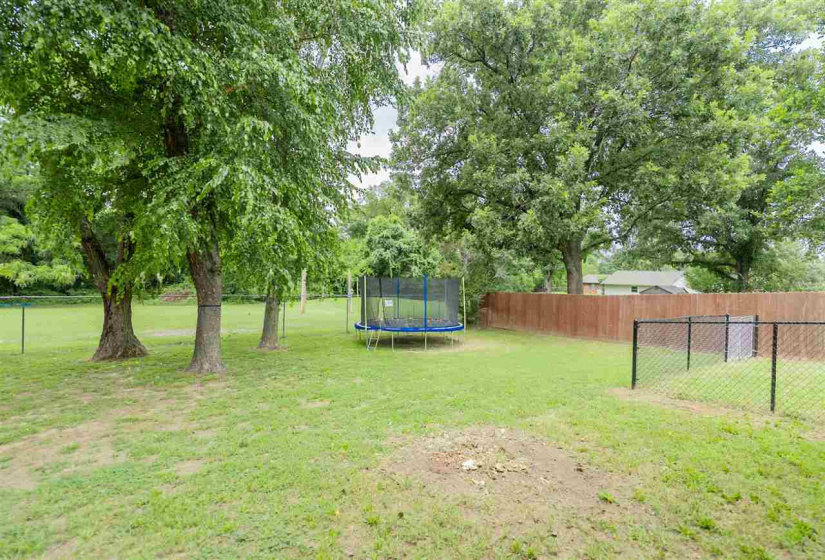 3 Bedrooms Bedrooms, 0 ,2 BathroomsBathrooms,Residential,Single Family,2ND,1,132518