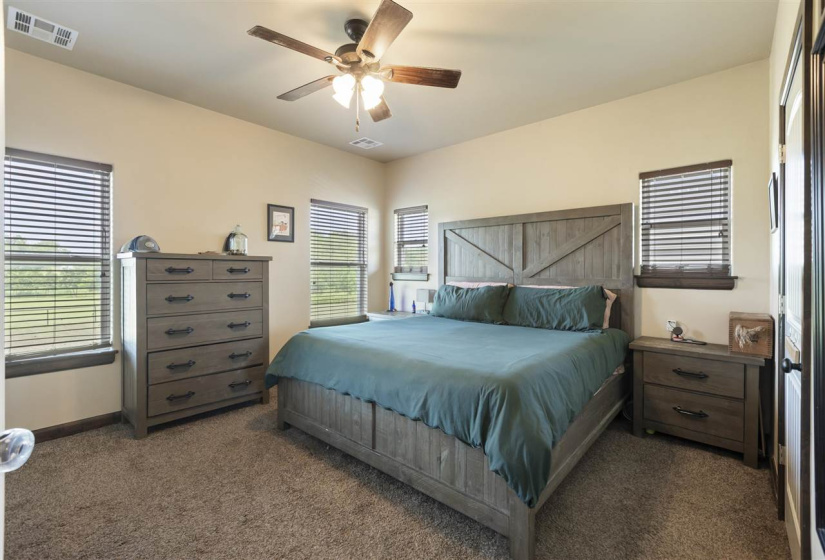3 Bedrooms Bedrooms, 0 ,2 BathroomsBathrooms,Residential,Single Family,Jardot,2,132519