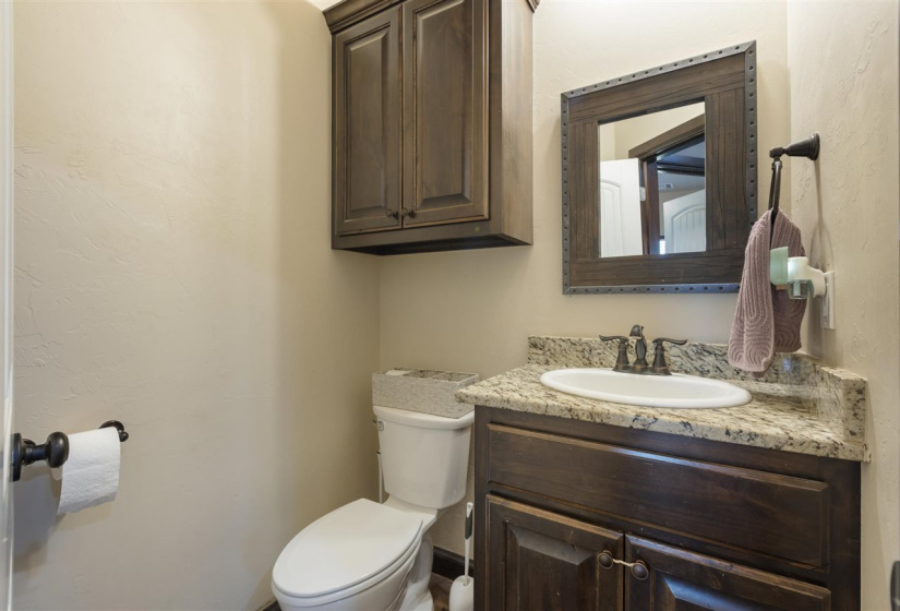 3 Bedrooms Bedrooms, 0 ,2 BathroomsBathrooms,Residential,Single Family,Jardot,2,132519