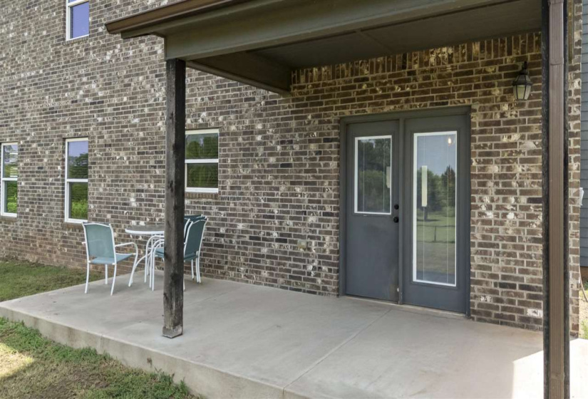 3 Bedrooms Bedrooms, 0 ,2 BathroomsBathrooms,Residential,Single Family,Jardot,2,132519