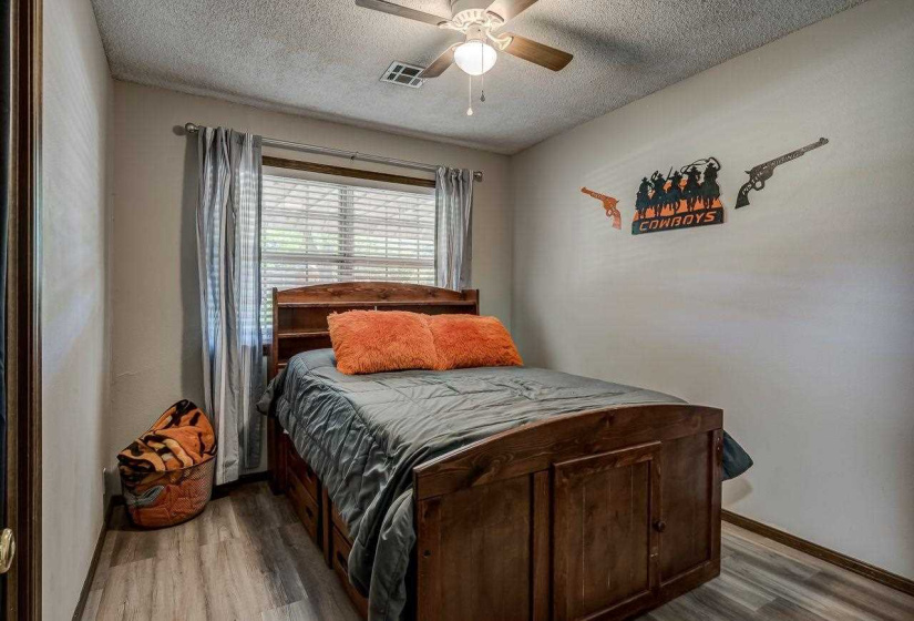 4 Bedrooms Bedrooms, 0 ,2 BathroomsBathrooms,Residential,Single Family,Dryden,1.5,132119
