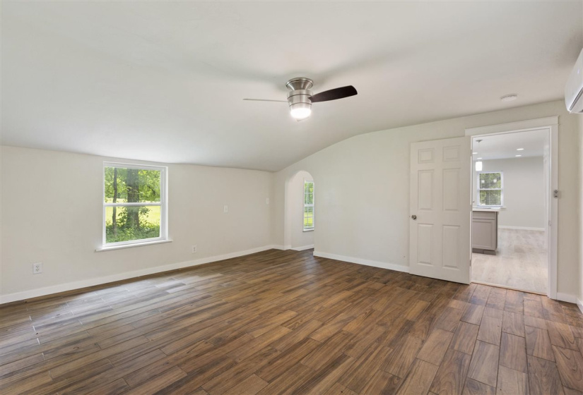 1 Bedroom Bedrooms, 0 ,1 BathroomBathrooms,Residential,Single Family,Husband,1,132533