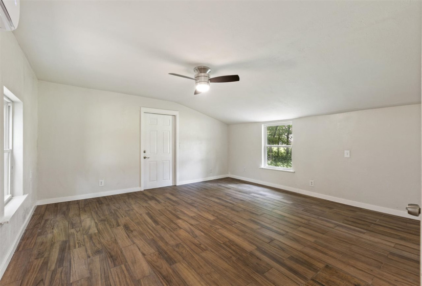1 Bedroom Bedrooms, 0 ,1 BathroomBathrooms,Residential,Single Family,Husband,1,132533