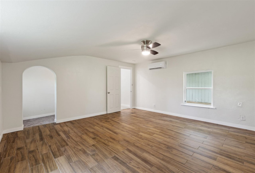 1 Bedroom Bedrooms, 0 ,1 BathroomBathrooms,Residential,Single Family,Husband,1,132533