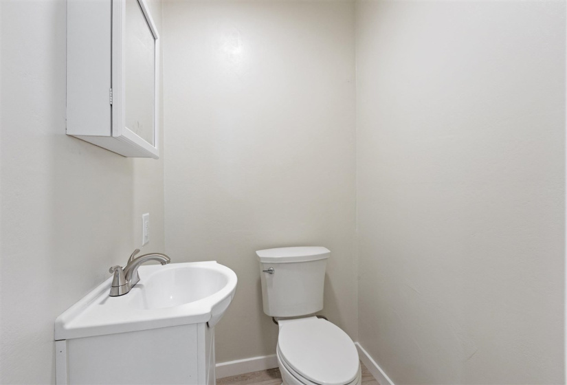 1 Bedroom Bedrooms, 0 ,1 BathroomBathrooms,Residential,Single Family,Husband,1,132533