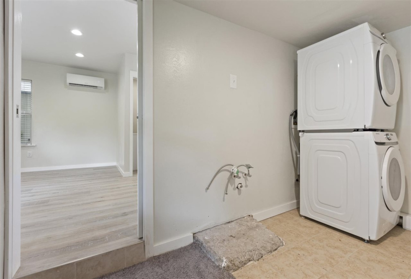 1 Bedroom Bedrooms, 0 ,1 BathroomBathrooms,Residential,Single Family,Husband,1,132533