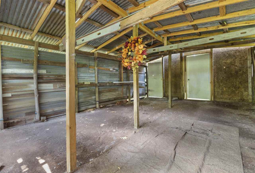 1 Bedroom Bedrooms, 0 ,1 BathroomBathrooms,Residential,Single Family,Husband,1,132533