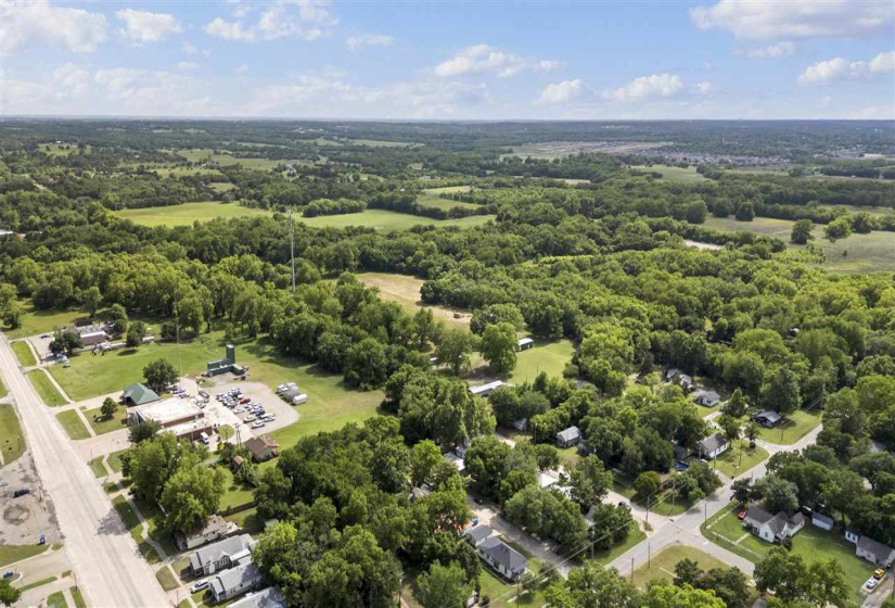 1 Bedroom Bedrooms, 0 ,1 BathroomBathrooms,Residential,Single Family,Husband,1,132533
