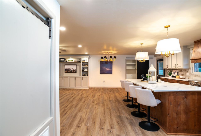 4 Bedrooms Bedrooms, 0 ,2 BathroomsBathrooms,Residential,Single Family,3484,1,132540