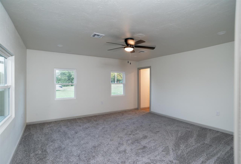 4 Bedrooms Bedrooms, 0 ,2 BathroomsBathrooms,Residential,Single Family,3484,1,132540
