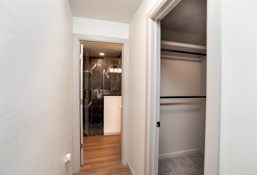 4 Bedrooms Bedrooms, 0 ,2 BathroomsBathrooms,Residential,Single Family,3484,1,132540